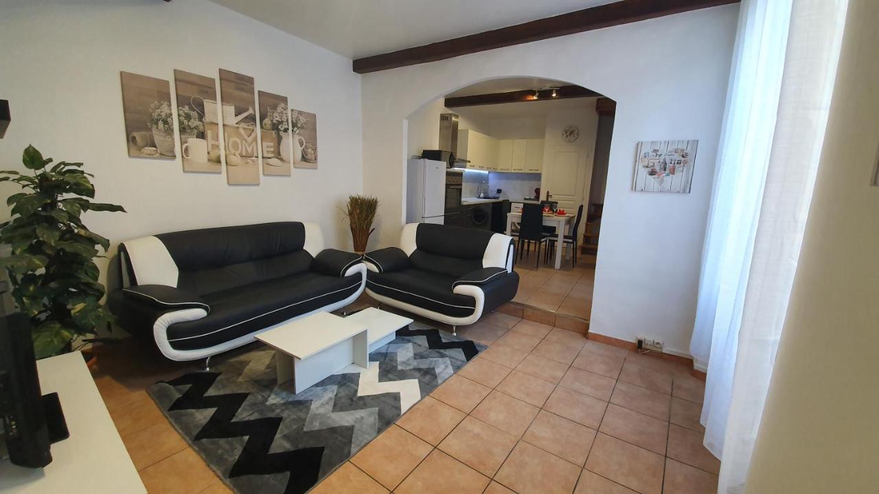 La Caverne De La Rose D'Or Apartment Orange  Bagian luar foto